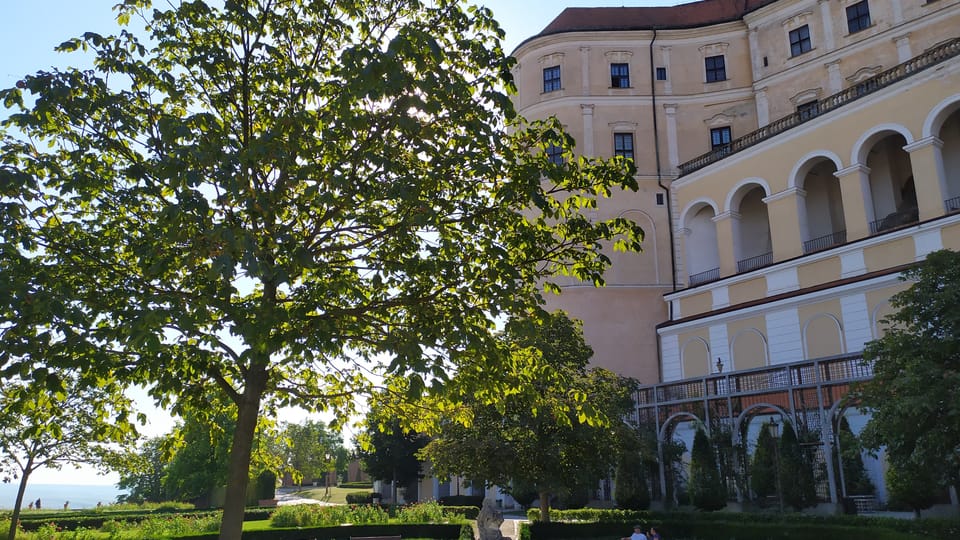 Château de Mikulov | Photo: Magdalena Hrozínková, Radio Prague Int. Château de Mikulov | Photo: Magdalena Hrozínková, Radio Prague Int.