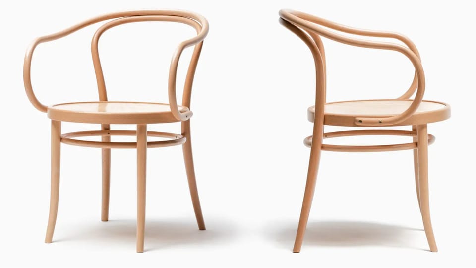 Le fauteuil n° 9 (30) | Photo: TON design Le fauteuil n° 9 (30) | Photo: TON design