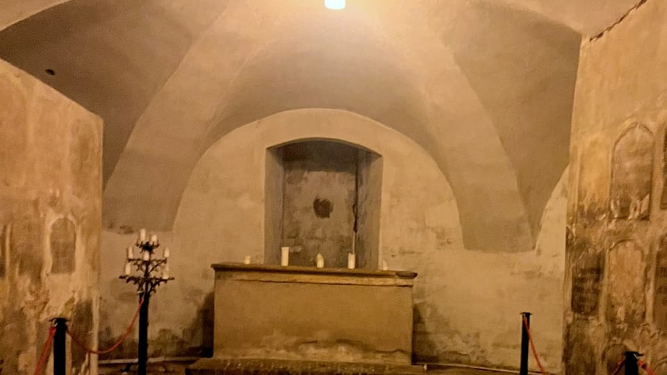 Les catacombes sous l’église de l’Enfant Jésus | Photo: Alexis Rosenzweig, Radio Prague Int. Les catacombes sous l’église de l’Enfant Jésus | Photo: Alexis Rosenzweig, Radio Prague Int.
