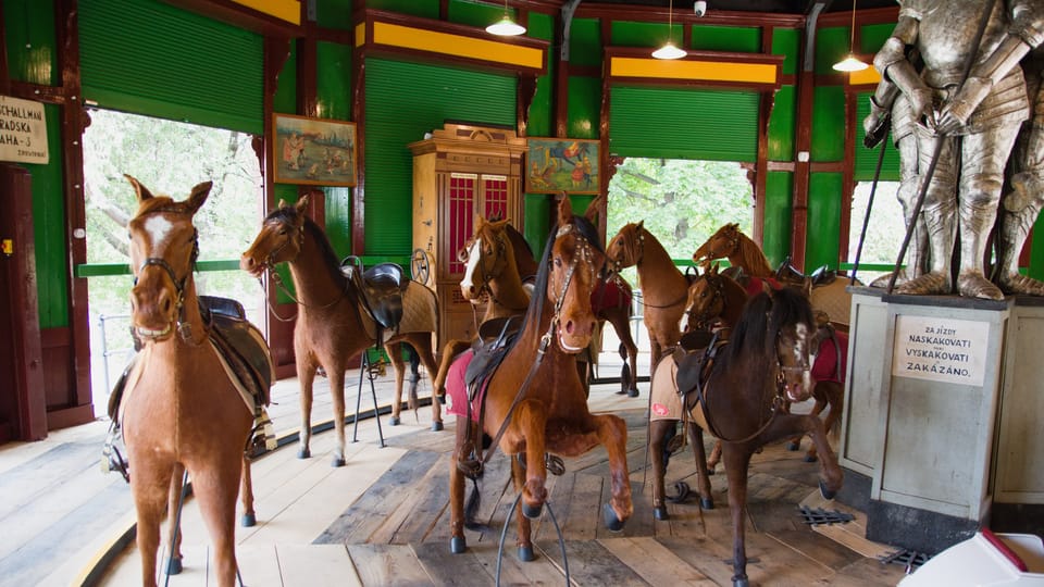 Le carrousel de Letná après la rénovation | Photo: Barbora Navrátilová,  Radio Prague Int.