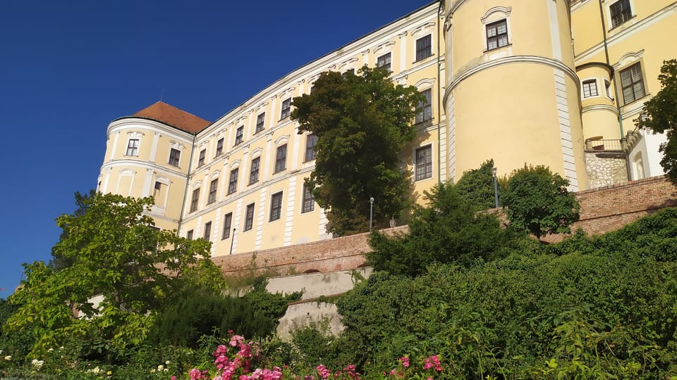 Château de Mikulov | Photo: Magdalena Hrozínková, Radio Prague Int. Château de Mikulov | Photo: Magdalena Hrozínková, Radio Prague Int.