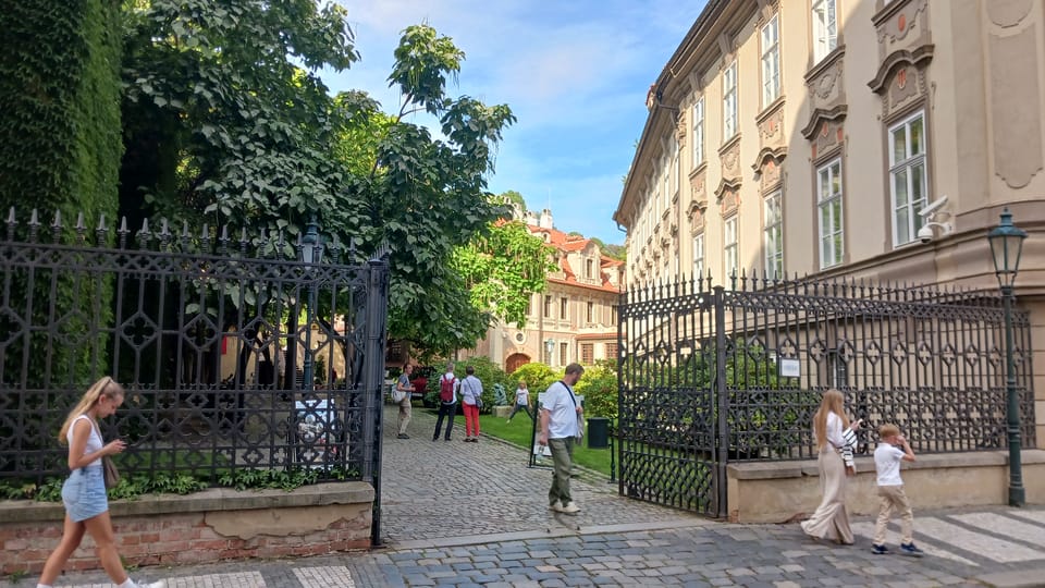 L’entrée aux jardins du Château de Prague | Photo: Lenka Žižková,  Radio Prague International