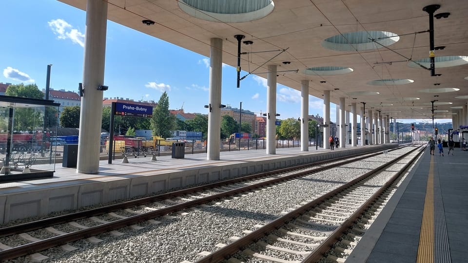 La gare de Prague-Bubny | Photo: Paul-Henri Perrain, Radio Prague Int. La gare de Prague-Bubny | Photo: Paul-Henri Perrain, Radio Prague Int.