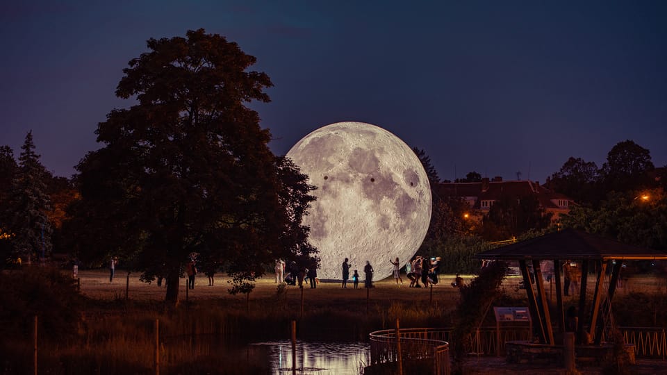Le modèle de la Lune appelé le Lunalón | Photo: Michal Bernátek, L’observatoire et le planétarium de Brno Le modèle de la Lune appelé le Lunalón | Photo: Michal Bernátek, L’observatoire et le planétarium de Brno