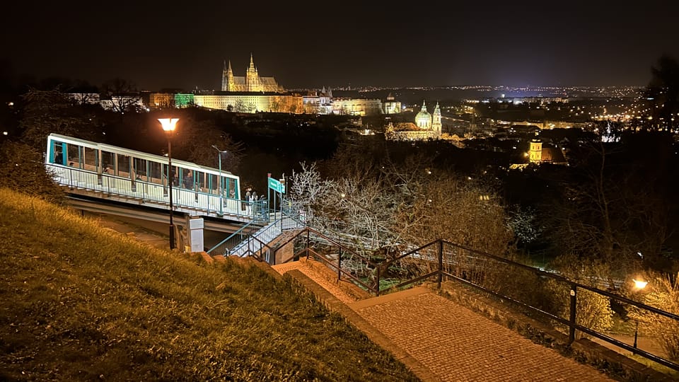 Le funiculaire de Petřín | Photo: Juan Pablo Bertazza,  Radio Prague Int.