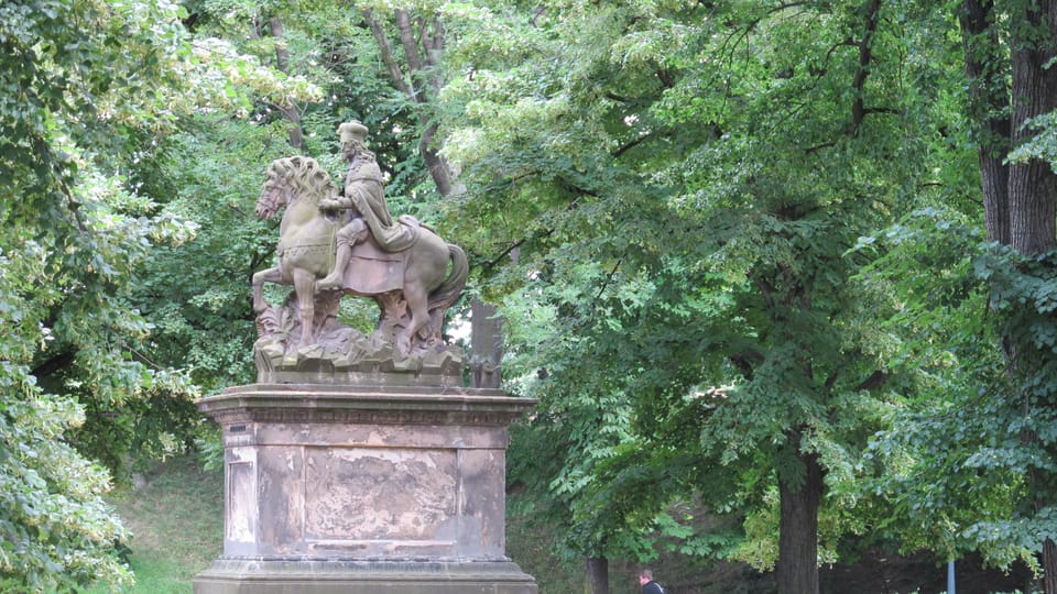 La statue de Saint-Wenceslas à Vyšehrad, photo: Kristýna Maková La statue de Saint-Wenceslas à Vyšehrad, photo: Kristýna Maková
