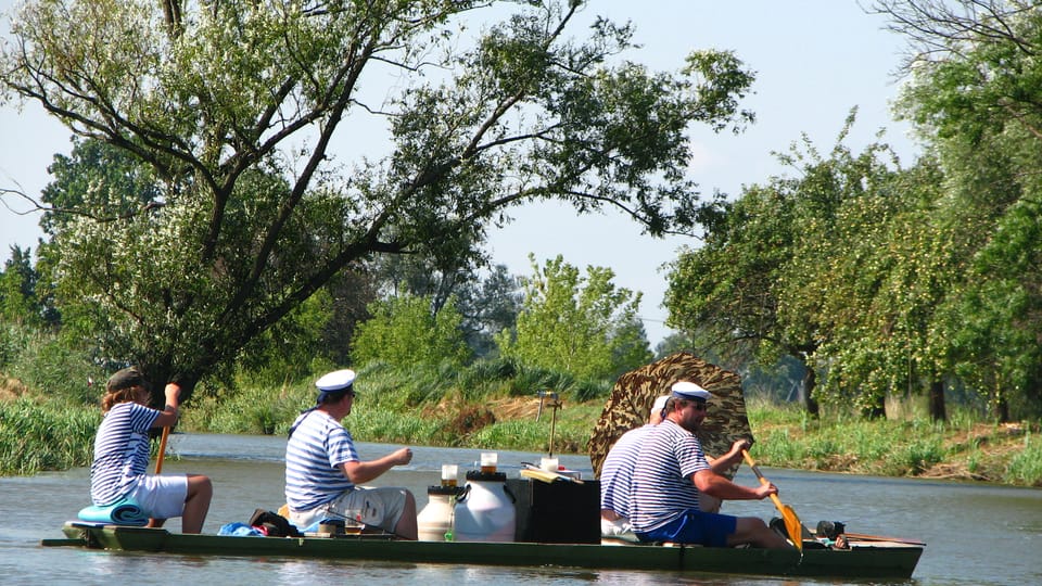 Le canal Baťa, photo: Štěpánka Budková Le canal Baťa, photo: Štěpánka Budková