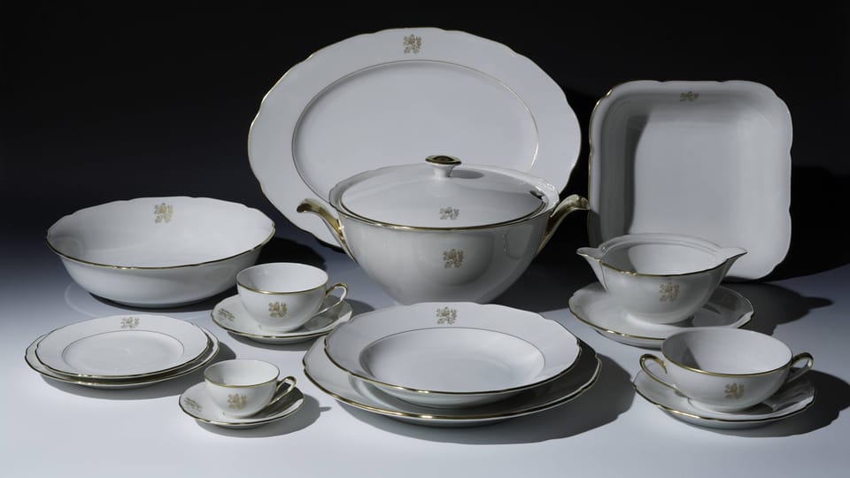 Sélection du service de table du président Edvard Beneš (années 1930), photo: © Collection du Château de Prague, Château de Lány, Jan Gloc Sélection du service de table du président Edvard Beneš (années 1930), photo: © Collection du Château de Prague, Château de Lány, Jan Gloc