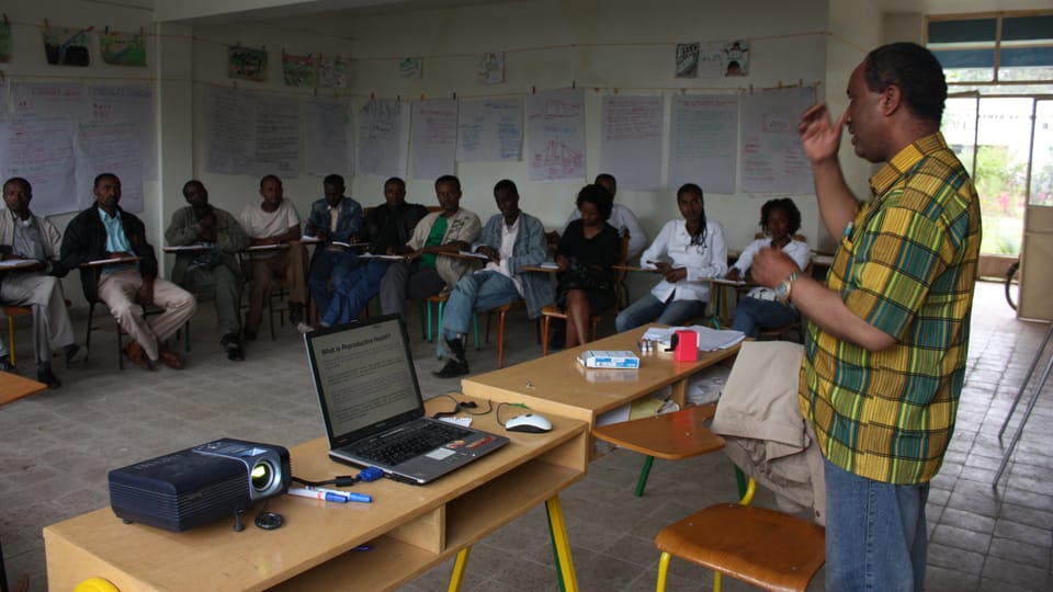 Le cours pour les enseignants au Centre pour l'enseignement des méthodes modernes Le cours pour les enseignants au Centre pour l'enseignement des méthodes modernes