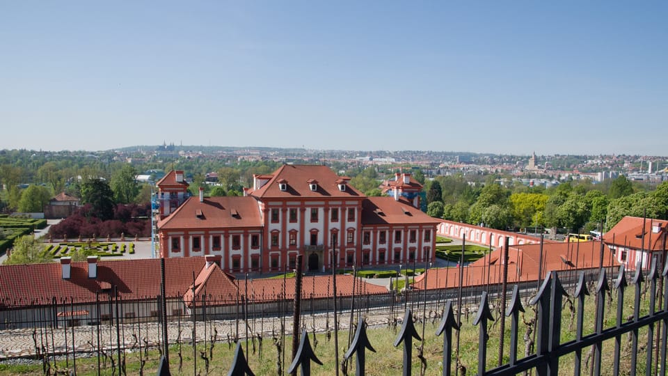 Le jardin botanique de Prague avec la château de Trója | Photo: Barbora Navrátilová,  Radio Prague Int.