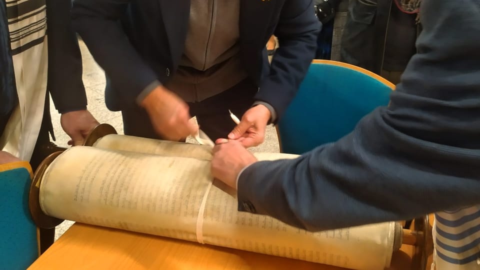 Le rare rouleau de la Torah à Liberec | Photo: Jana Pavlíčková, ČRo Le rare rouleau de la Torah à Liberec | Photo: Jana Pavlíčková, ČRo
