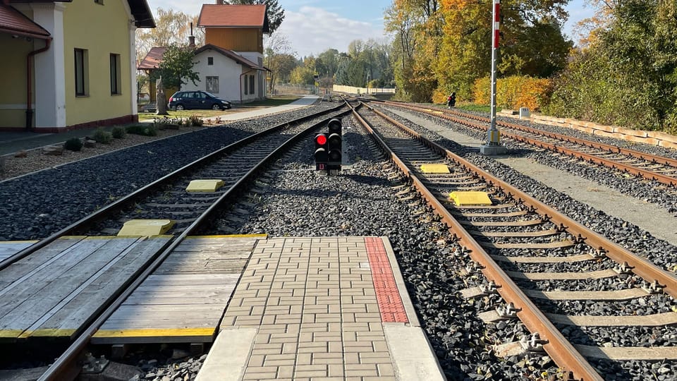 La « ligne des pruniers » | Photo: Ondřej Vaňura, ČRo La « ligne des pruniers » | Photo: Ondřej Vaňura, ČRo