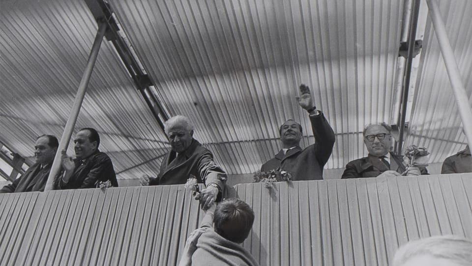 'Le 1er mai à Prague', 1968 | Photo: Dagmar Hochová, Galerie morave de Brno 'Le 1er mai à Prague', 1968 | Photo: Dagmar Hochová, Galerie morave de Brno