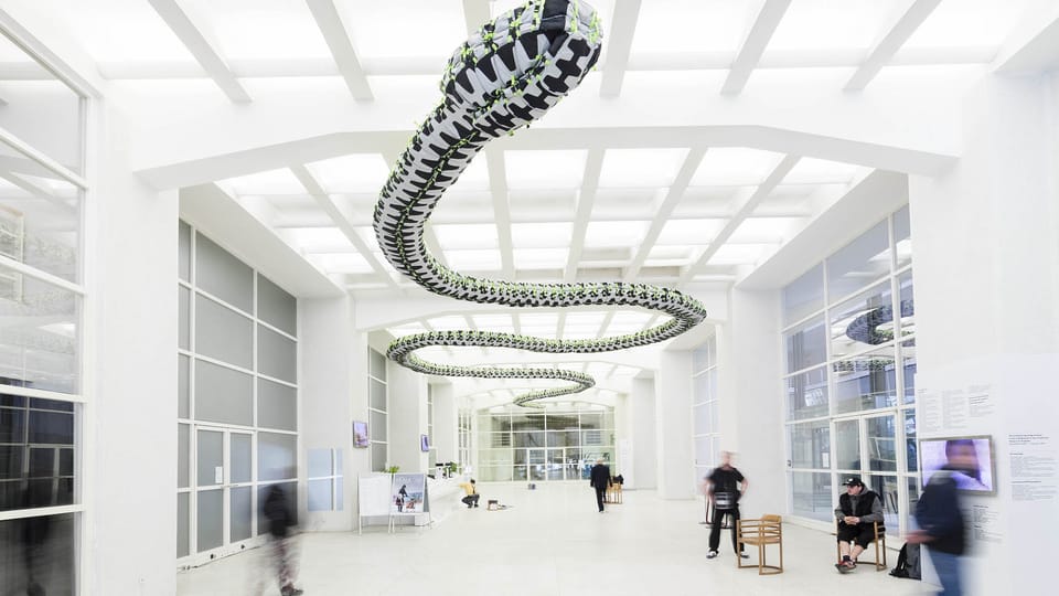 'Snake Ceiling',  photo: La Galerie nationale de Prague