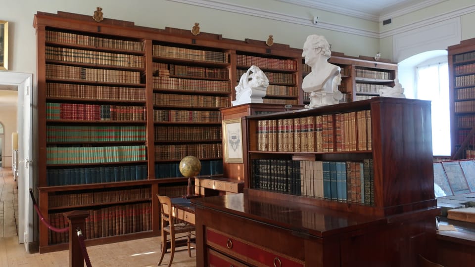 La bibliothèque de Metternich au château de Kynžvart | Photo: Martina Schneibergová, Radio Prague Int. La bibliothèque de Metternich au château de Kynžvart | Photo: Martina Schneibergová, Radio Prague Int.