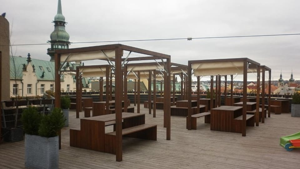 La terrasse du grand magasin Kotva | Photo: Radio Prague Int. La terrasse du grand magasin Kotva | Photo: Radio Prague Int.