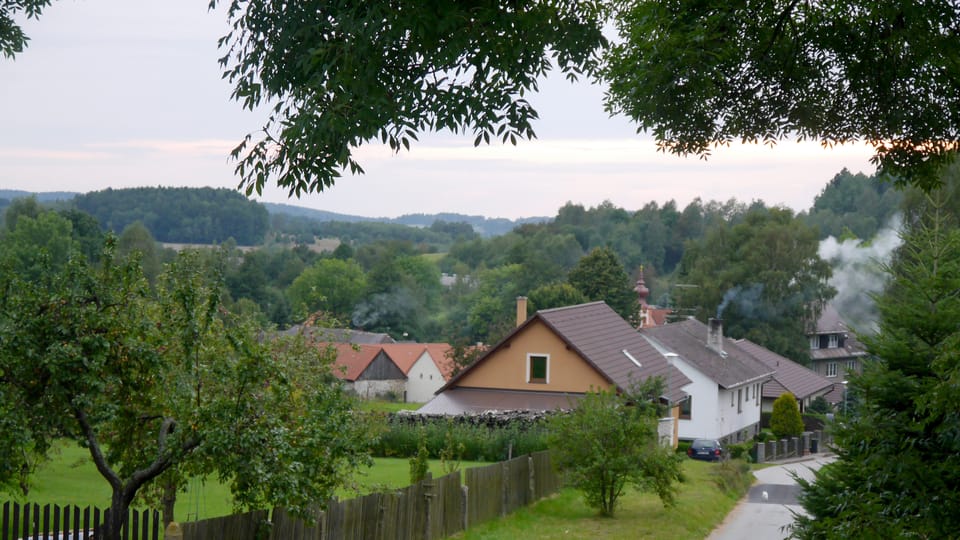 Village de Lomy, photo: Magdalena Hrozínková Village de Lomy, photo: Magdalena Hrozínková