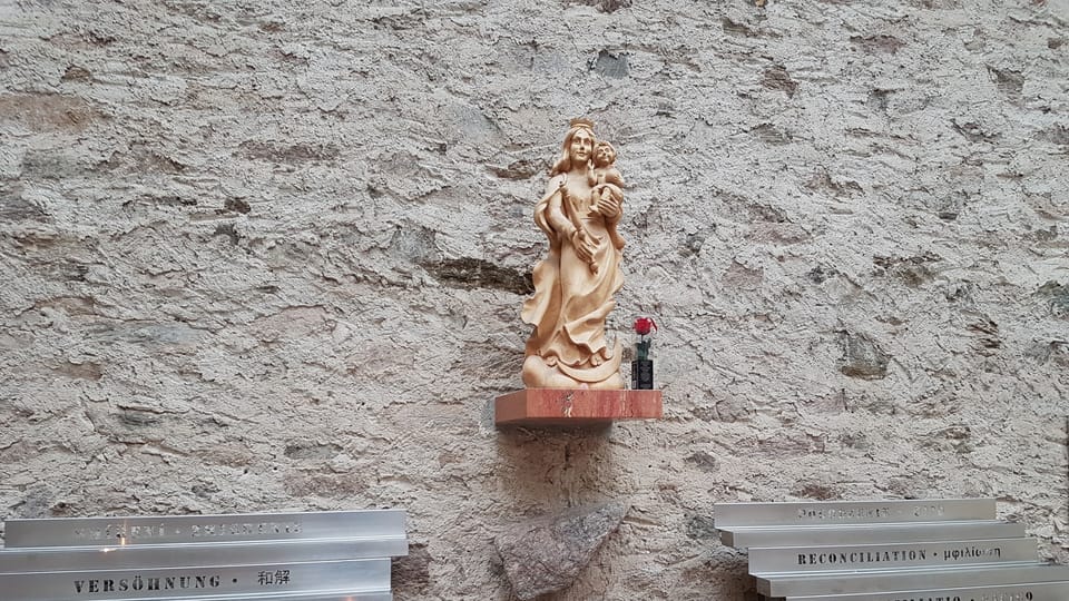 L'intérieur de l'église de l'Assomption de la Vierge Marie à Neratov, photo: Lenka Žižková L'intérieur de l'église de l'Assomption de la Vierge Marie à Neratov, photo: Lenka Žižková