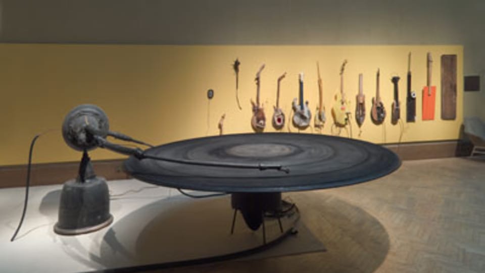 Des guitares, 1987-2004, photo: Martin Polak Des guitares, 1987-2004, photo: Martin Polak