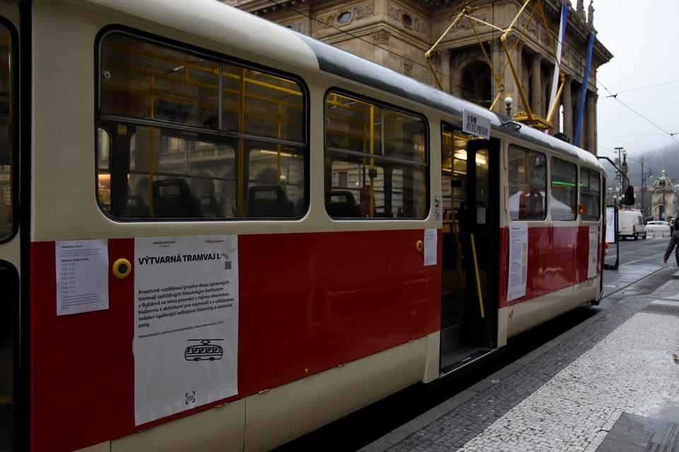 Le ‘Vzdělávací tramvaj’ | Photo: Barbora Navrátilová, Radio Prague Int. Le ‘Vzdělávací tramvaj’ | Photo: Barbora Navrátilová, Radio Prague Int.