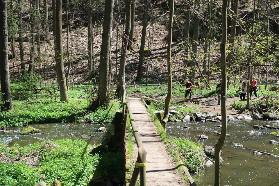 Měsíční údolí (La vallée de la lune) | Photo: Štěpánka Budková, Radio Prague Int. Měsíční údolí (La vallée de la lune) | Photo: Štěpánka Budková, Radio Prague Int.