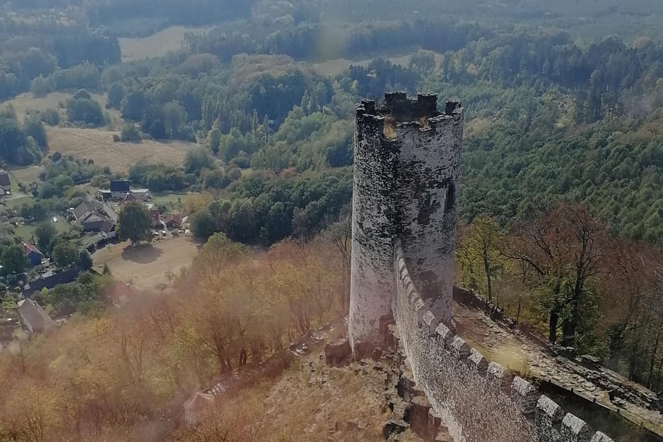 Château fort de Bezděz | Photo: Štěpánka Budková, Radio Prague Int. Château fort de Bezděz | Photo: Štěpánka Budková, Radio Prague Int.