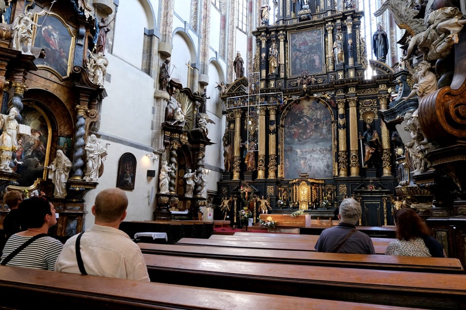 Église Notre-Dame-des-Neiges de Prague | Photo: Štěpánka Budková, Radio Prague Int. Église Notre-Dame-des-Neiges de Prague | Photo: Štěpánka Budková, Radio Prague Int.