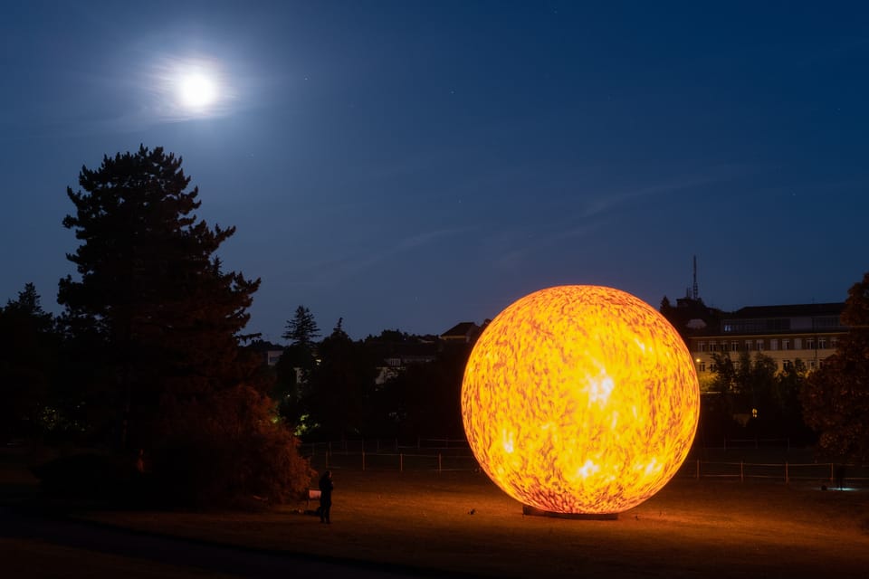 Le modèle du Soleil appelé l’Héliosphère | Photo: Pavel Gabzdyl, L’observatoire et le planétarium de Brno Le modèle du Soleil appelé l’Héliosphère | Photo: Pavel Gabzdyl, L’observatoire et le planétarium de Brno
