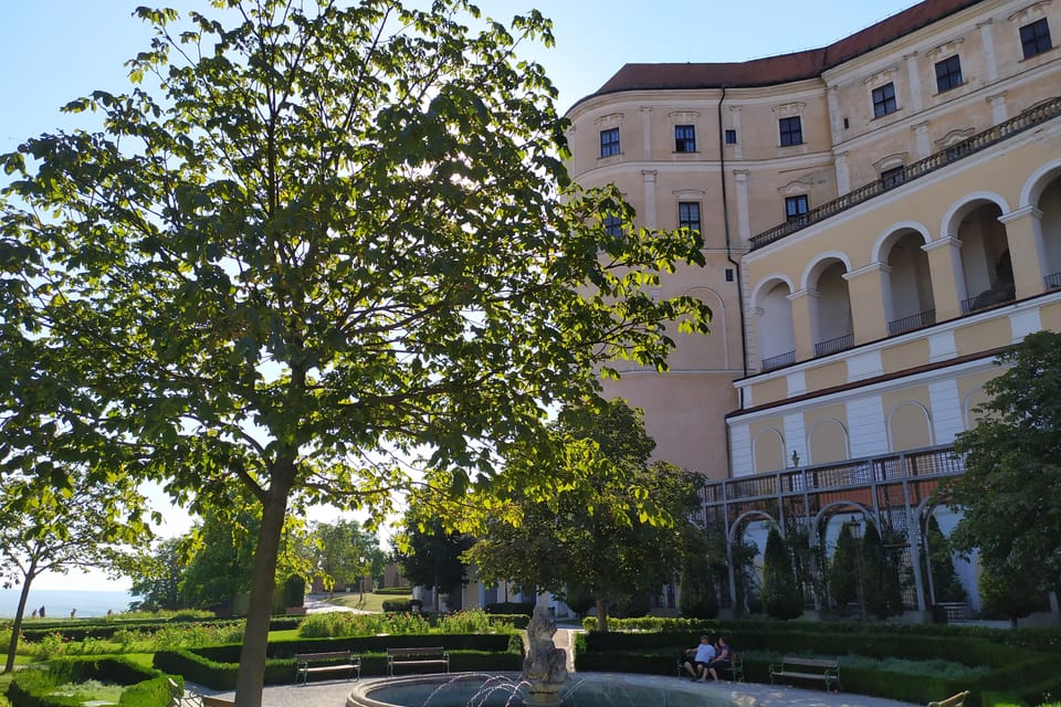 Château de Mikulov | Photo: Magdalena Hrozínková, Radio Prague Int. Château de Mikulov | Photo: Magdalena Hrozínková, Radio Prague Int.