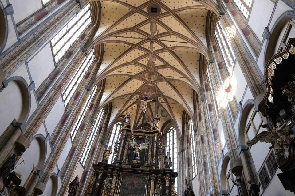 Église Notre-Dame-des-Neiges de Prague | Photo: Štěpánka Budková, Radio Prague Int. Église Notre-Dame-des-Neiges de Prague | Photo: Štěpánka Budková, Radio Prague Int.