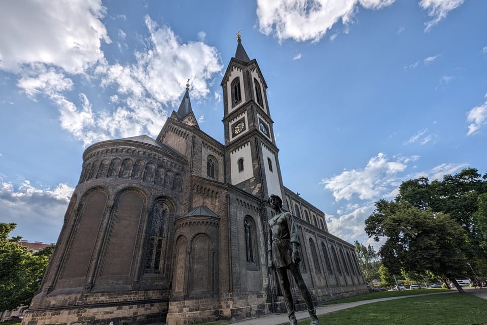 L’église Saints-Cyrille-et-Méthode de Karlín | Photo: Štěpánka Budková, Radio Prague Int. L’église Saints-Cyrille-et-Méthode de Karlín | Photo: Štěpánka Budková, Radio Prague Int.