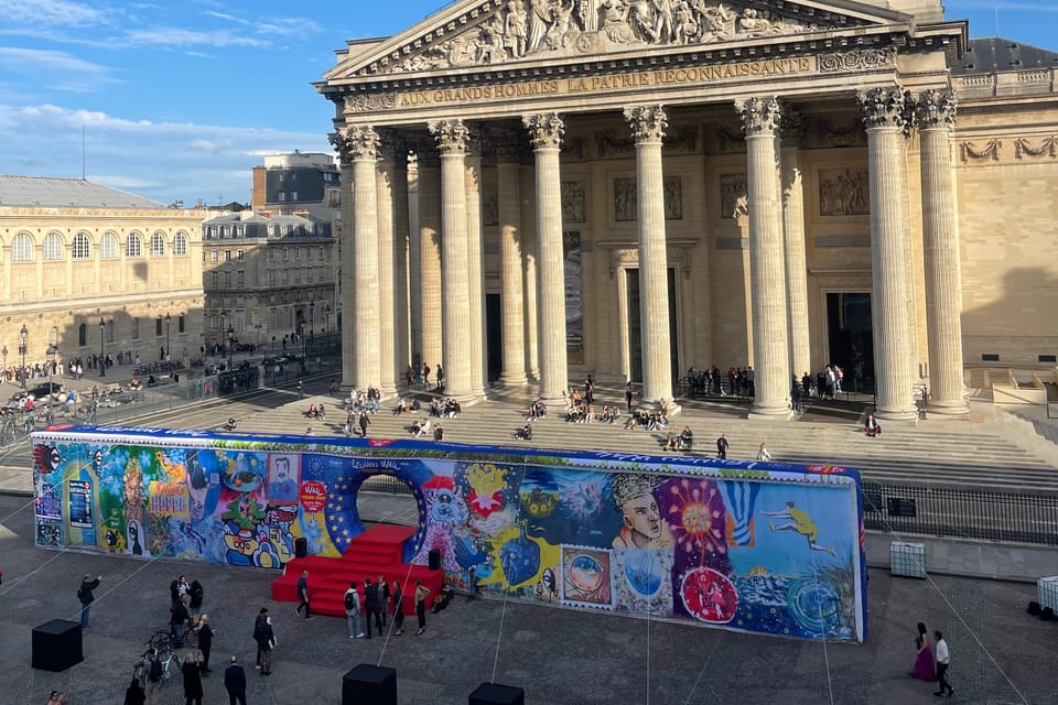 Le Mur de la Liberté et de l’Énergie | Photo: Kateřina Srbková, Radio Prague Int. Le Mur de la Liberté et de l’Énergie | Photo: Kateřina Srbková, Radio Prague Int.