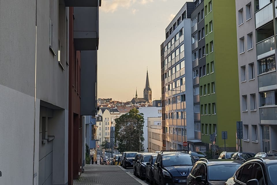 L’église Saint-Procopius à Prague-Žižkov | Photo: Štěpánka Budková, Radio Prague Int. L’église Saint-Procopius à Prague-Žižkov | Photo: Štěpánka Budková, Radio Prague Int.