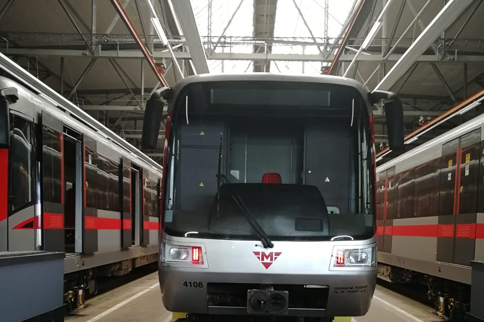 Le dépôt du métro à Kačerov | Photo: Štěpánka Budková, Radio Prague Int. Le dépôt du métro à Kačerov | Photo: Štěpánka Budková, Radio Prague Int.