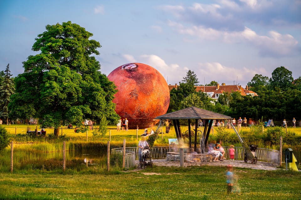 Le modèle du Mars appelé le Marsmeloun | Photo: Michal Bernátek, L’observatoire et le planétarium de Brno Le modèle du Mars appelé le Marsmeloun | Photo: Michal Bernátek, L’observatoire et le planétarium de Brno