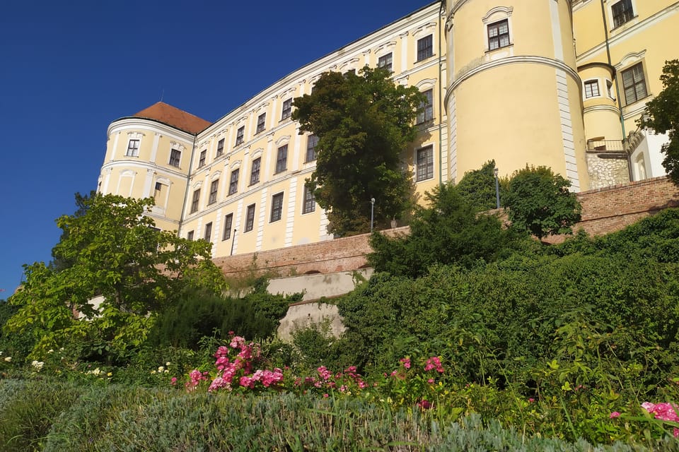 Château de Mikulov | Photo: Magdalena Hrozínková, Radio Prague Int. Château de Mikulov | Photo: Magdalena Hrozínková, Radio Prague Int.