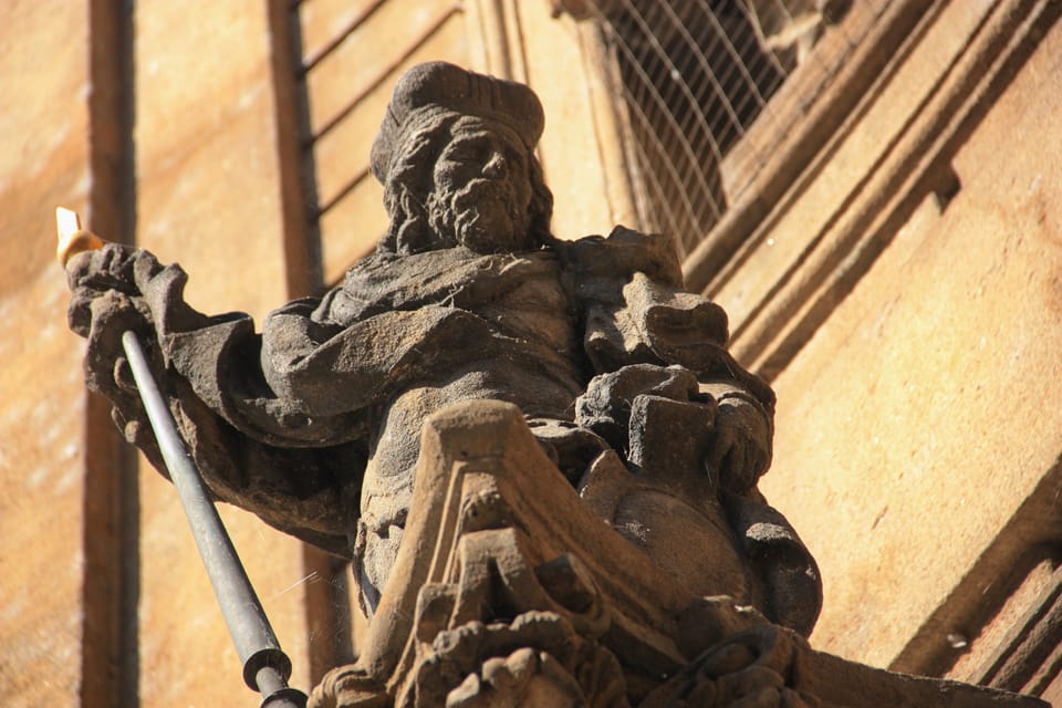 La colonne qui représente saint Venceslas en patron des vignobles et des vignerons est classée au patrimoine tchèque depuis 1964 | Photo: Barbora Němcová,  Radio Prague Int.