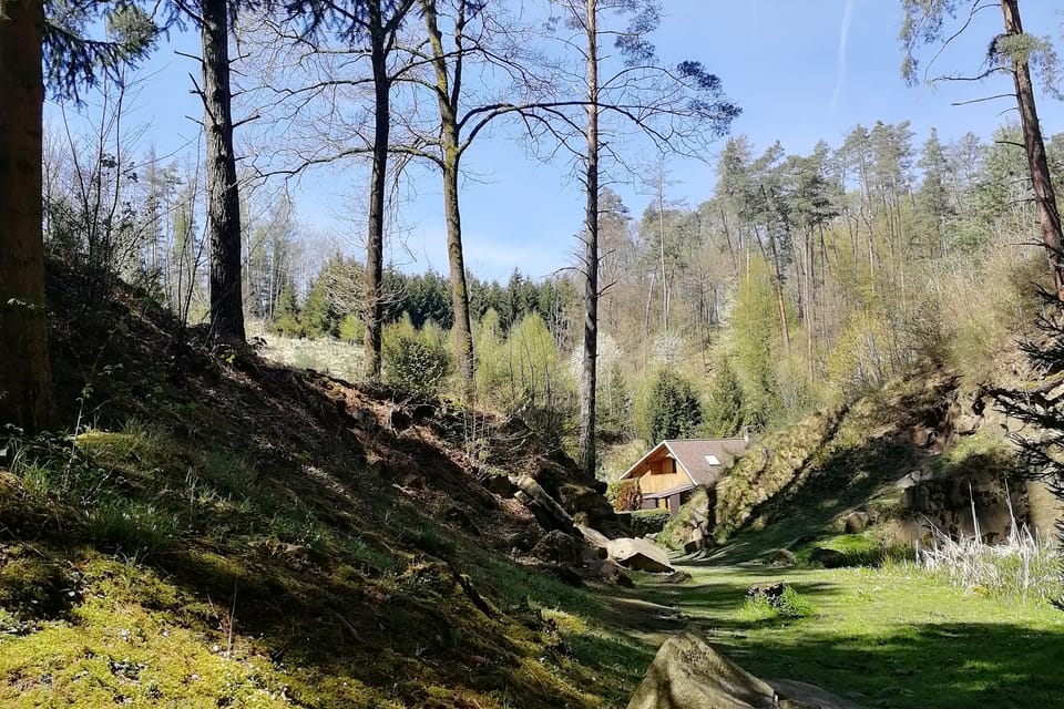 Měsíční údolí (La vallée de la lune) | Photo: Štěpánka Budková, Radio Prague Int. Měsíční údolí (La vallée de la lune) | Photo: Štěpánka Budková, Radio Prague Int.