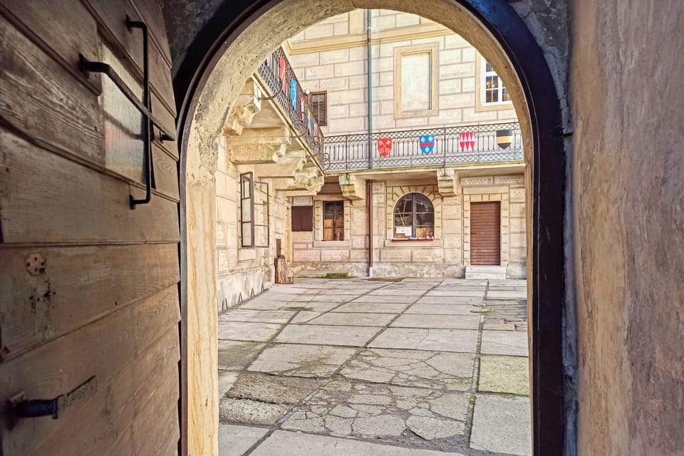 Château de Houska | Photo: Jaroslav Hoření, ČRo Château de Houska | Photo: Jaroslav Hoření, ČRo