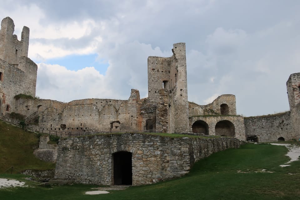 Château fort de Rabí | Photo: Štěpánka Budková, Radio Prague Int. Château fort de Rabí | Photo: Štěpánka Budková, Radio Prague Int.