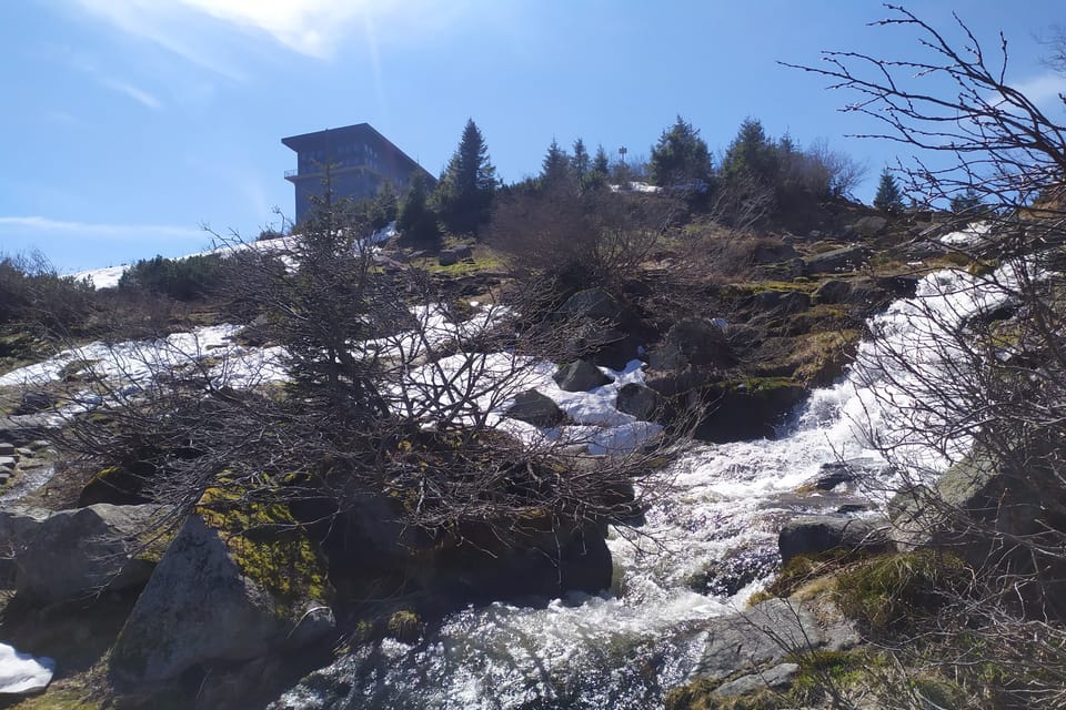 La chute Labský dans les Monts des Géants | Photo: Barbora Němcová, Radio Prague Int. La chute Labský dans les Monts des Géants | Photo: Barbora Němcová, Radio Prague Int.