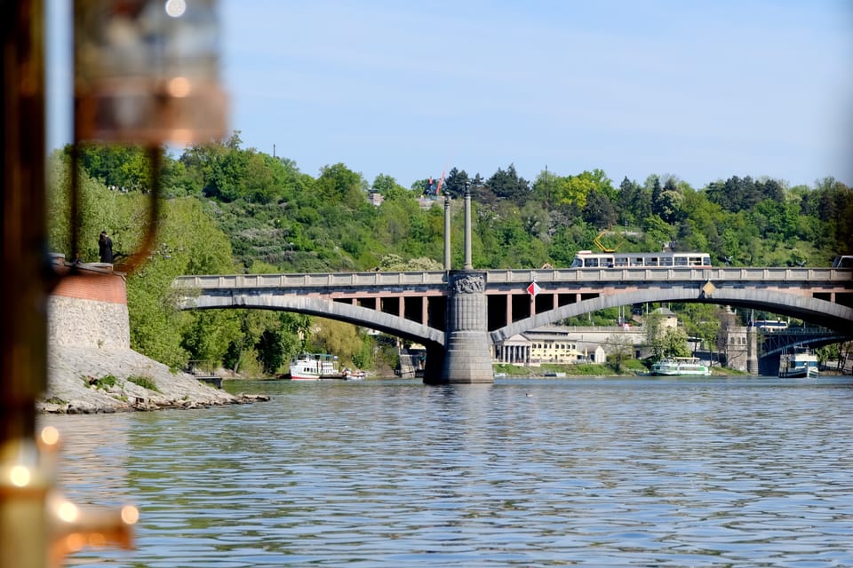 Pont Mánes | Photo: Bohumil Šimčík,  Radio Prague Int.