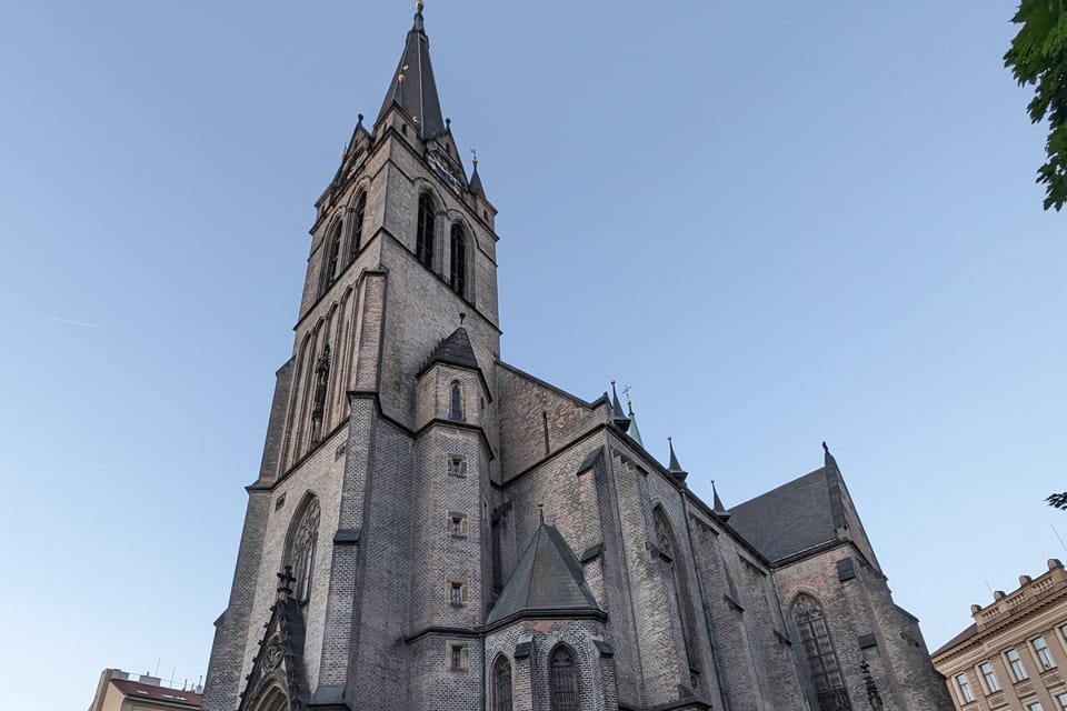 L’église Saint-Procopius à Prague - Žižkov | Photo: Štěpánka Budková, Radio Prague Int. L’église Saint-Procopius à Prague - Žižkov | Photo: Štěpánka Budková, Radio Prague Int.