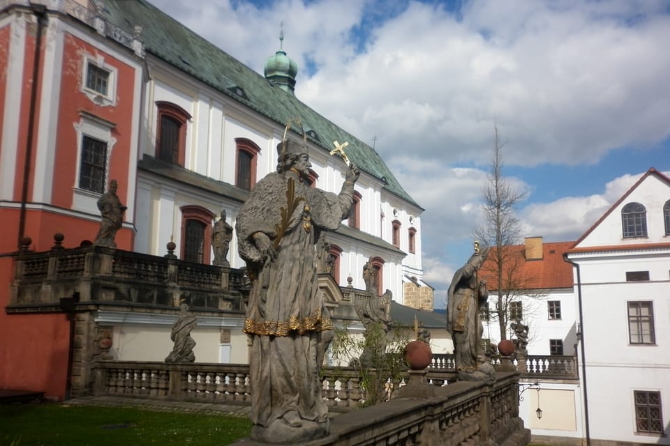 L’abbaye de Broumov | Photo: Zdeňka Kuchyňová, Radio Prague Int. L’abbaye de Broumov | Photo: Zdeňka Kuchyňová, Radio Prague Int.