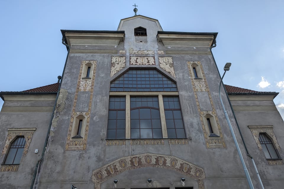 L’église Sainte-Anne à Prague-Žižkov | Photo: Štěpánka Budková, Radio Prague Int. L’église Sainte-Anne à Prague-Žižkov | Photo: Štěpánka Budková, Radio Prague Int.