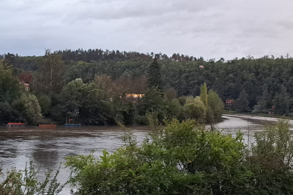 Confluence des rivières Sázava et Vltava | Photo: Hana Slavická, Radio Prague Int. Confluence des rivières Sázava et Vltava | Photo: Hana Slavická, Radio Prague Int.