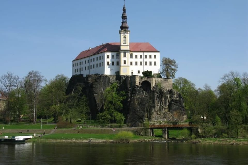 Château de Děčín | Photo: Jan Zejda, ČRo Château de Děčín | Photo: Jan Zejda, ČRo