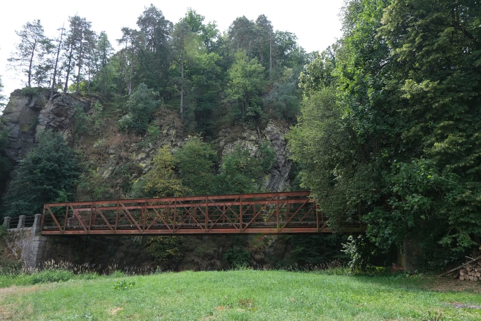 Le pont sur le ruisseau Smutná près du confluent avec la rivière Lužnice | Photo: Štěpánka Budková,  Radio Prague Int.