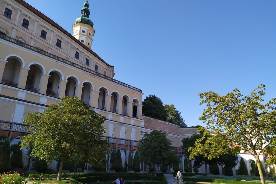 Château de Mikulov | Photo: Magdalena Hrozínková, Radio Prague Int. Château de Mikulov | Photo: Magdalena Hrozínková, Radio Prague Int.
