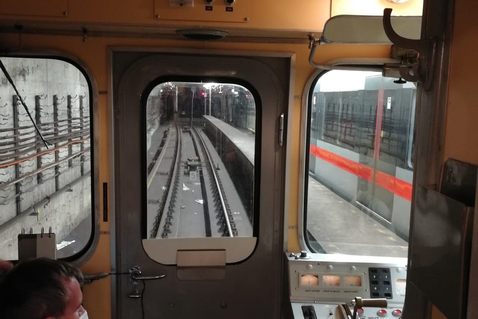 Le voyage par métro historique | Photo: Štěpánka Budková, Radio Prague Int. Le voyage par métro historique | Photo: Štěpánka Budková, Radio Prague Int.